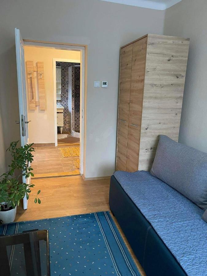 Kristalo Apartman Szabadka Kültér fotó